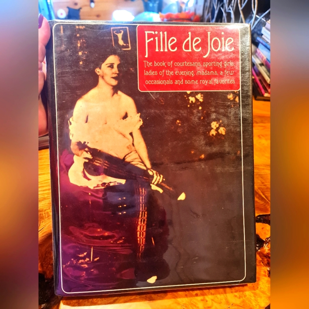 EROTICA - FILLE DE jOIE Dorset Press Collectible Vintage Hardcover 1967